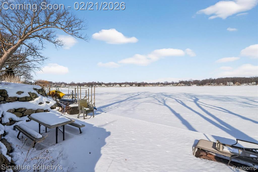 6832 Brightwood Court, Waterford, MI 48327 — Photo 7