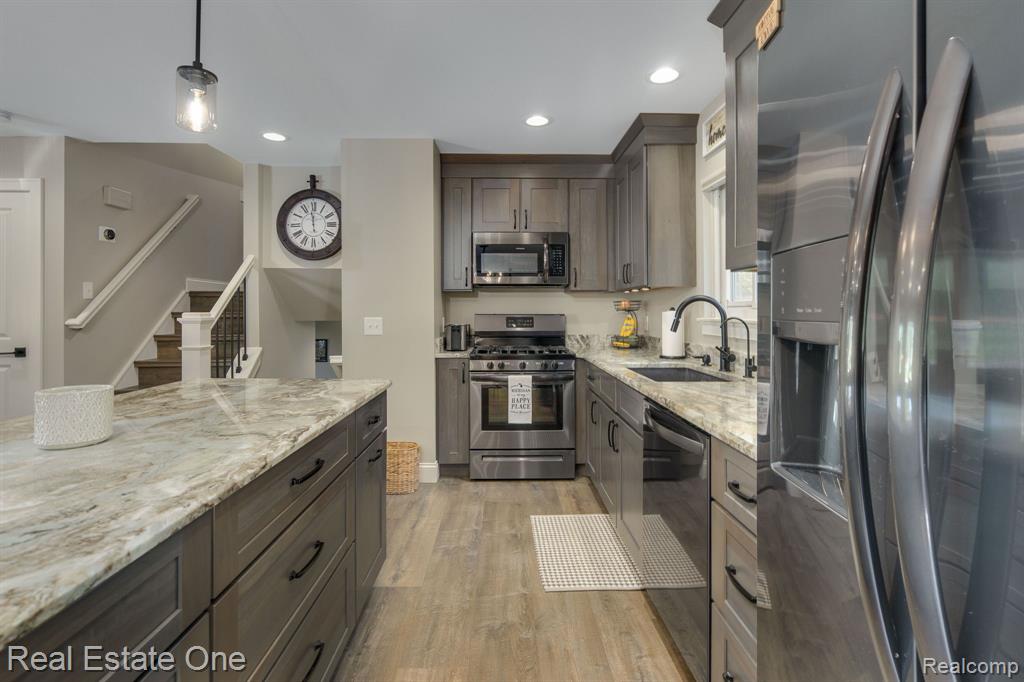 9545 Crown Ridge Drive, White Lake, MI — Photo 19