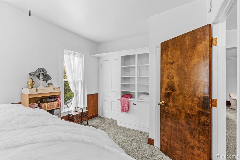 327 Reid Road, Grand Blanc, MI 48439 — Photo 28