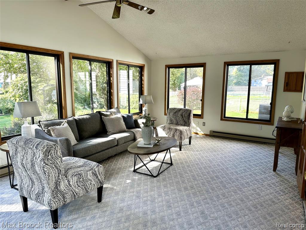8741 Buffalo Drive, Commerce Twp, MI 48382 — Photo 10