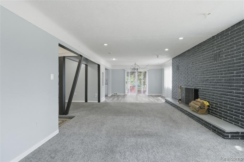 2555 W Boston Boulevard, Detroit, MI 48206 — Photo 11