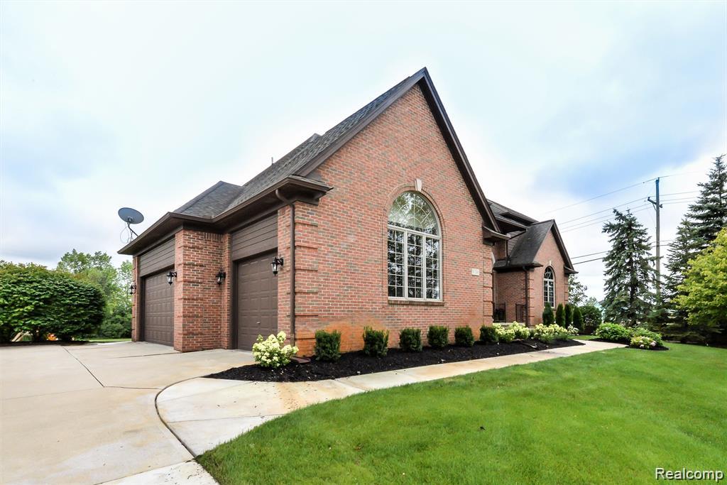 51341 Park Place Drive, Northville, MI 48167 — Photo 42