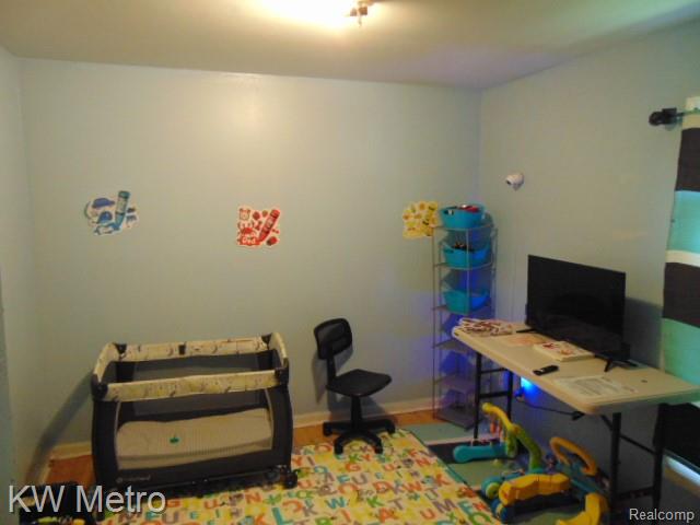 445 Navahoe Street, Detroit, MI 48215 — Photo 8