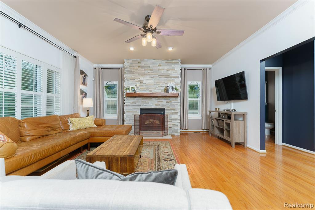9005 LANTREE Drive, Howell, MI 48855 — Photo 9