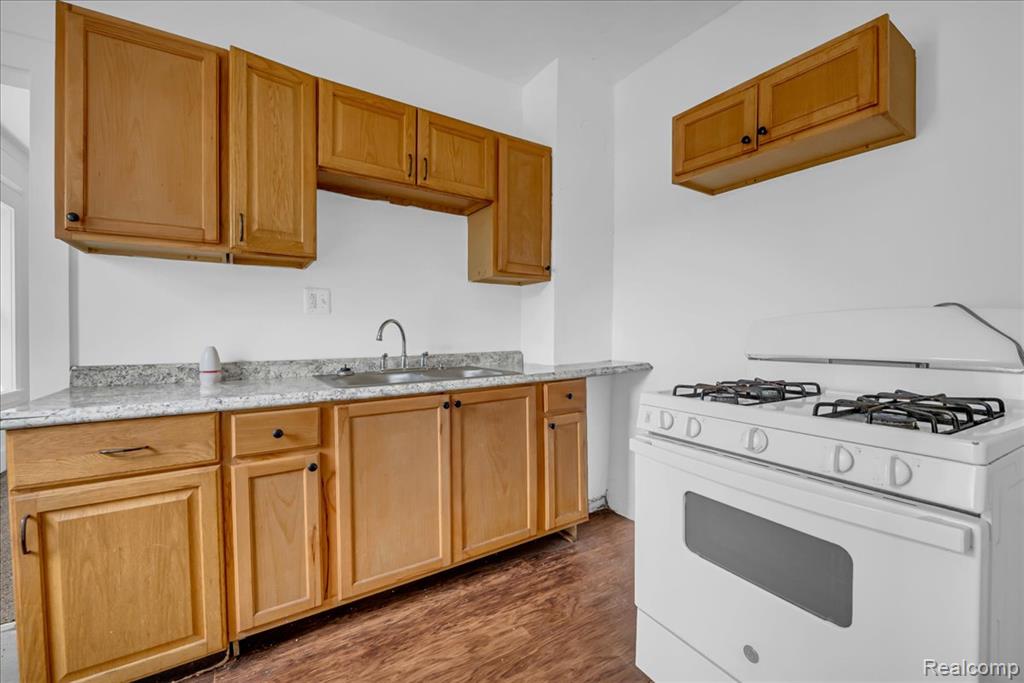 7263 Senator Street, Detroit, MI 48209 — Photo 37