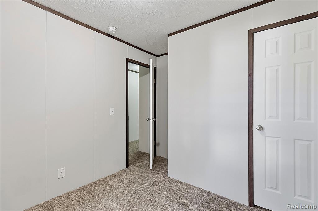 46545 Le Grande Boulevard, 978, Macomb, MI 48044 — Photo 16