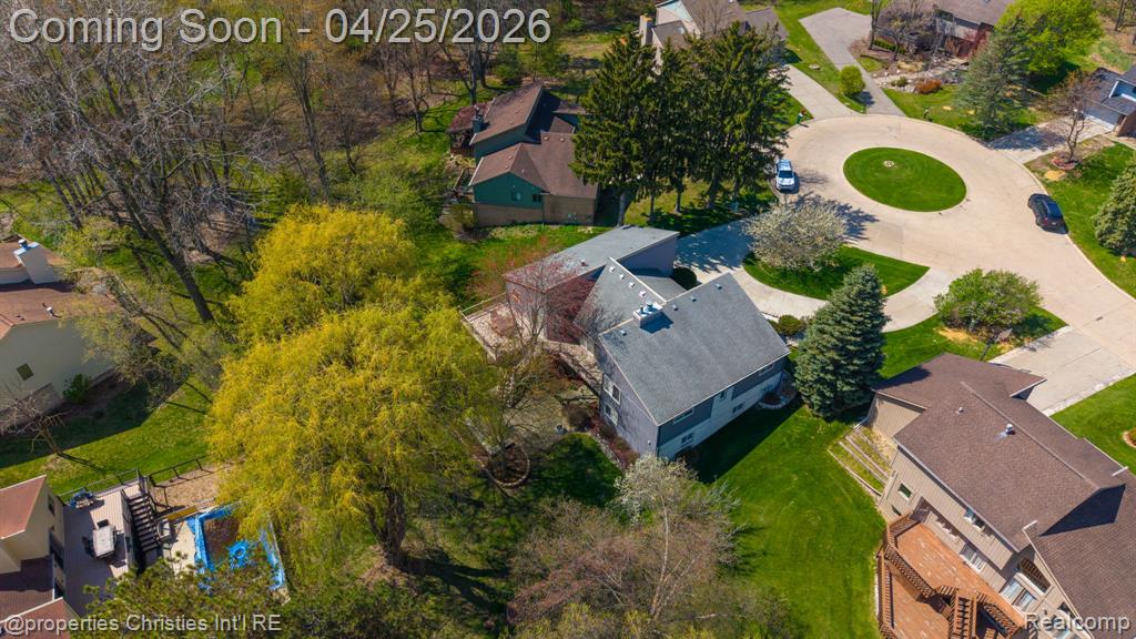 7573 Ashburton Court, West Bloomfield, MI — Photo 15
