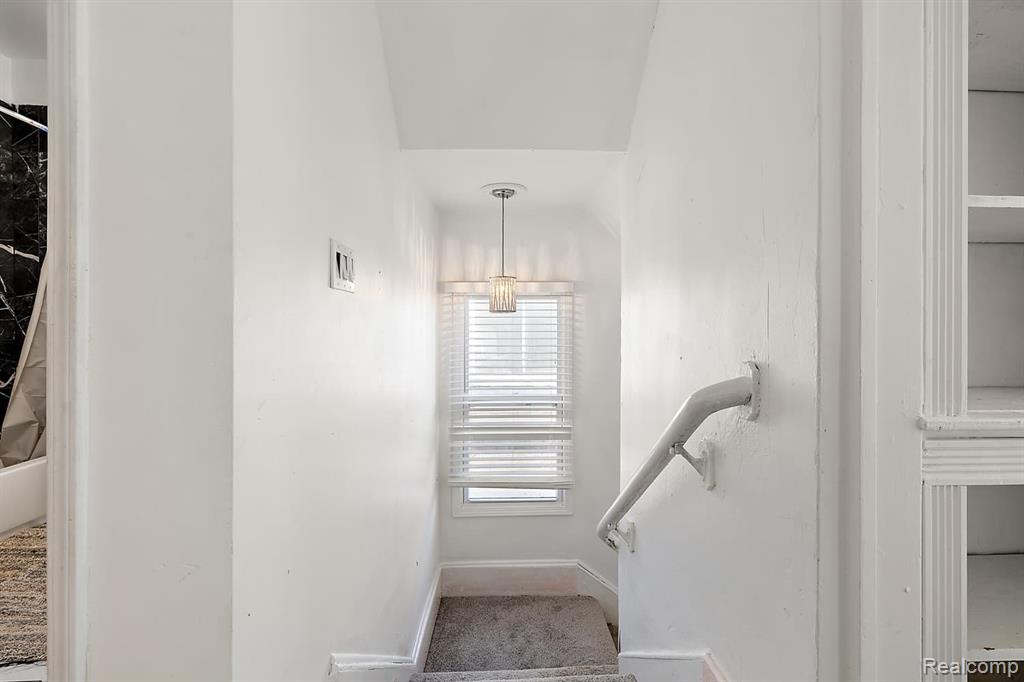 2220 Collingwood Street, Detroit, MI 48206 — Photo 31