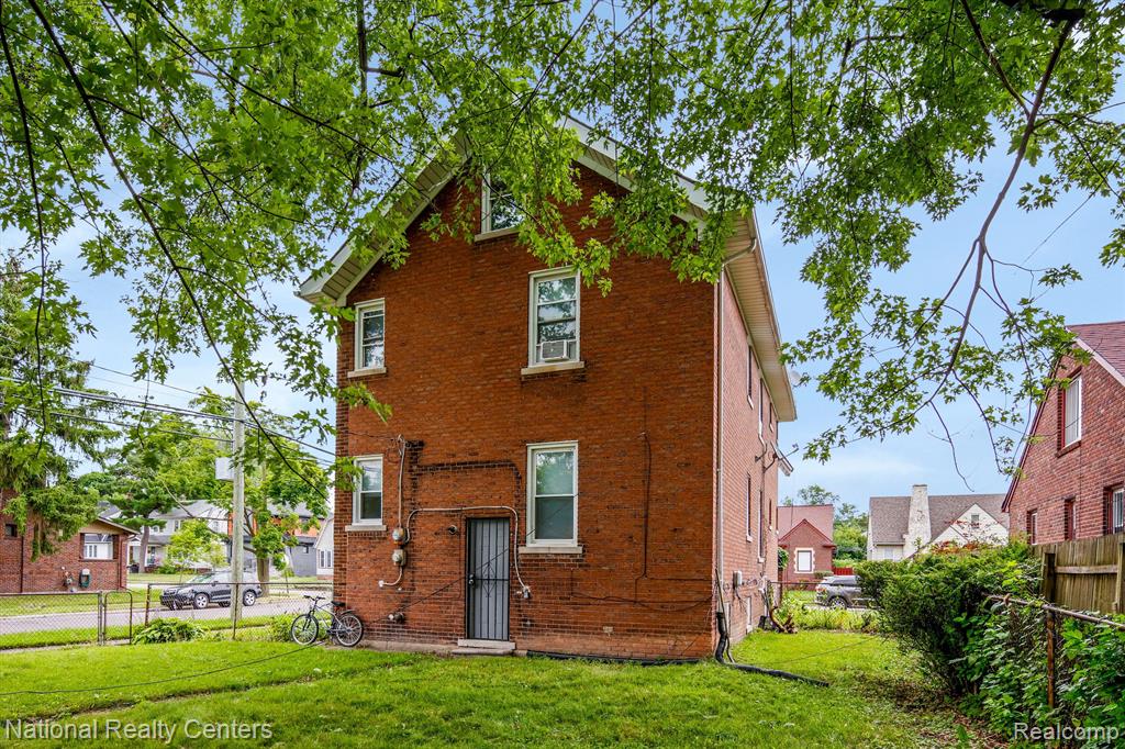 295 Eastlawn Street, Detroit, MI 48215 — Photo 20