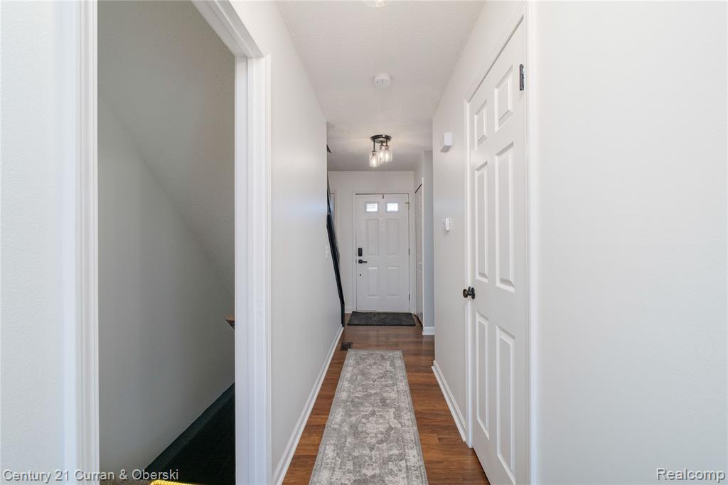 41476 Belden Circle, 53, Novi, MI 48377 — Photo 3