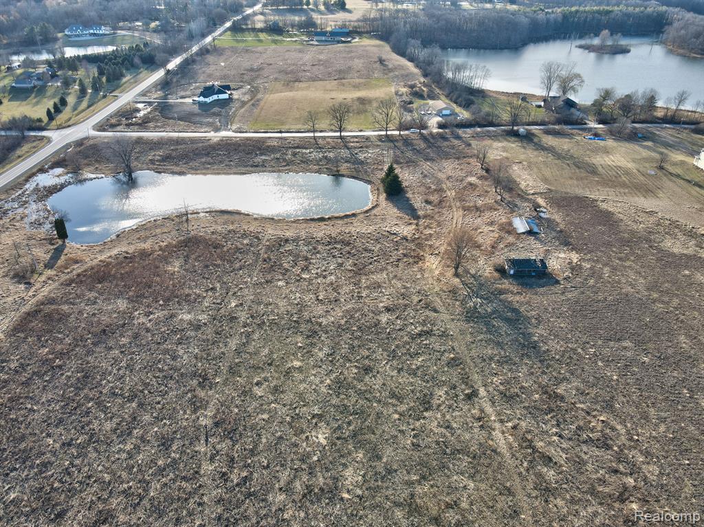 9485 irish Road, Goodrich Vlg, MI — Photo 6