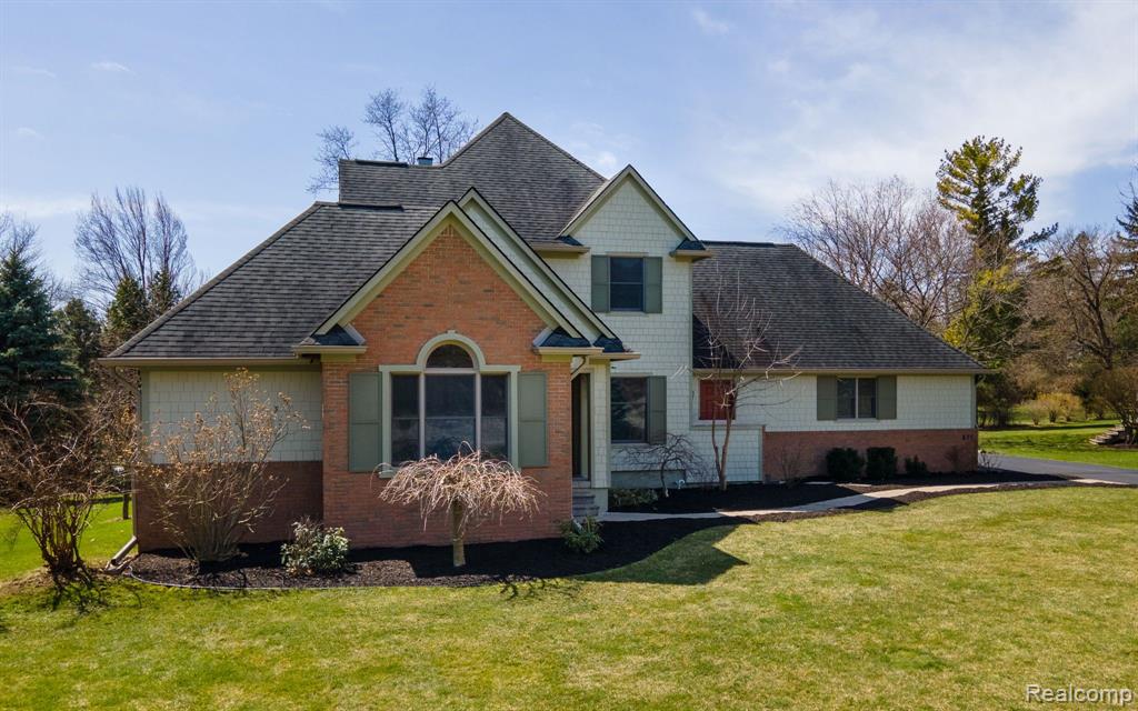 411 CHERRY TREE Lane, Rochester Hills, MI 48306 — Photo 61