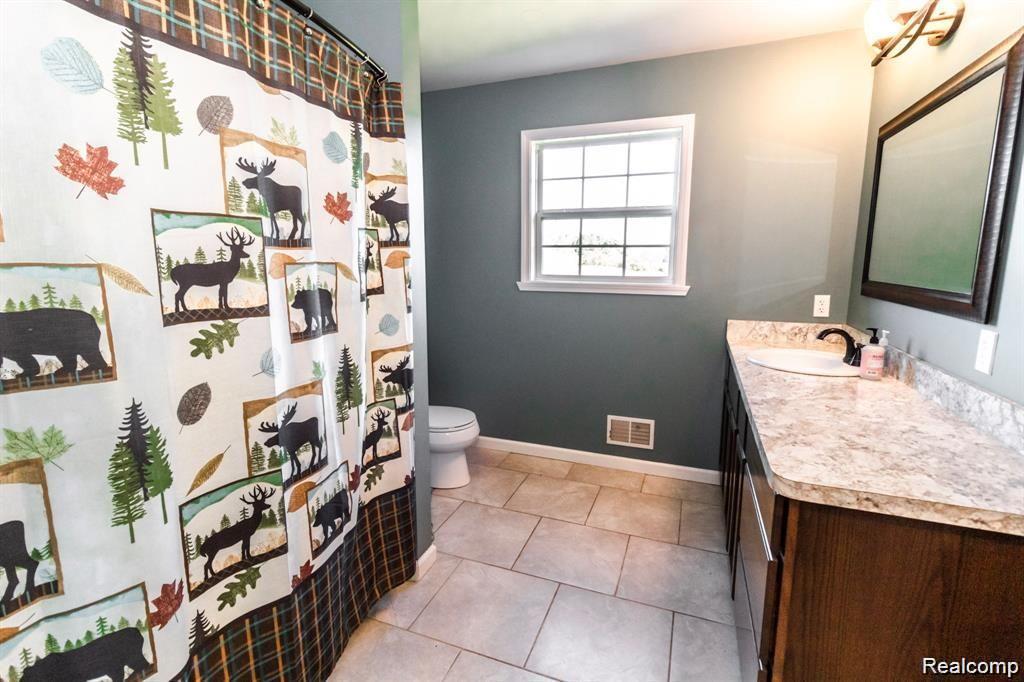 4147 W BARNES LAKE Road, Columbiaville, MI 48421 — Photo 13