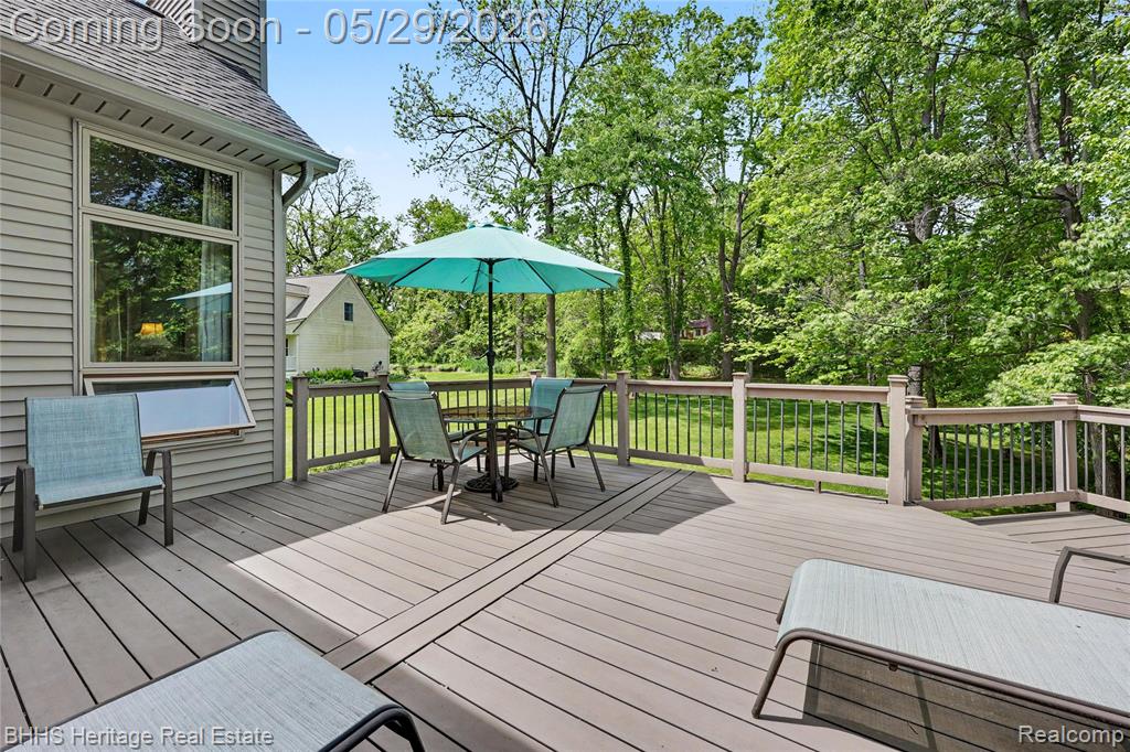 7314 Harrington Drive, Brighton, MI 48116 — Photo 32