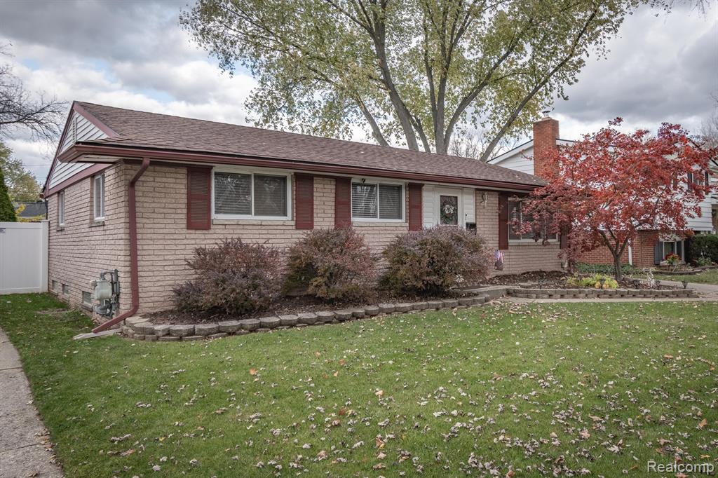 39464 CATHER Street, Canton, MI 48187 — Photo 32