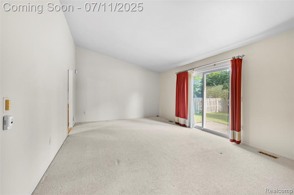 43702 Stuart Drive, Canton, MI 48187 — Photo 8