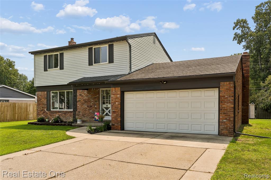 23678 King Drive, Clinton Twp, MI 48035