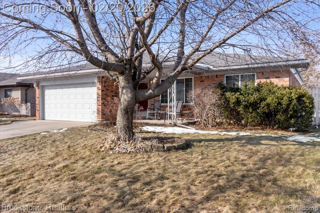 15303 Lincolnshire Lane, Fraser, MI 48026 — Photo 33
