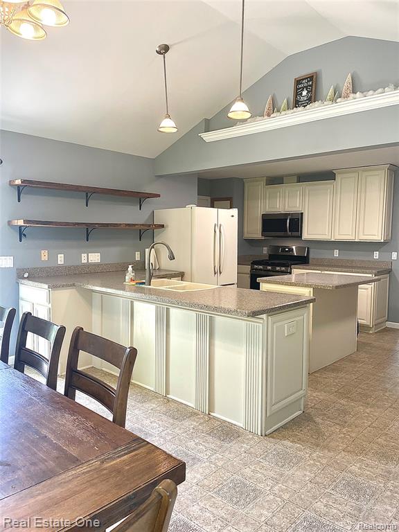 4620 Kempf Street, Waterford, MI 48329 — Photo 16