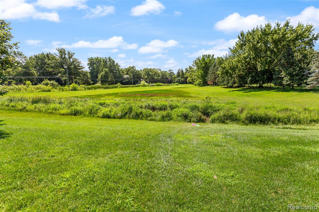 6890 Duchess Court, Troy, MI 48098 — Photo 64