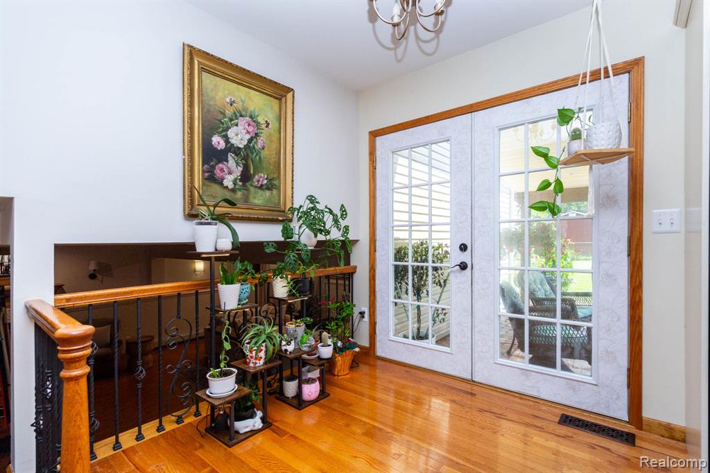 6345 Lanman Drive, Waterford, MI 48329 — Photo 14