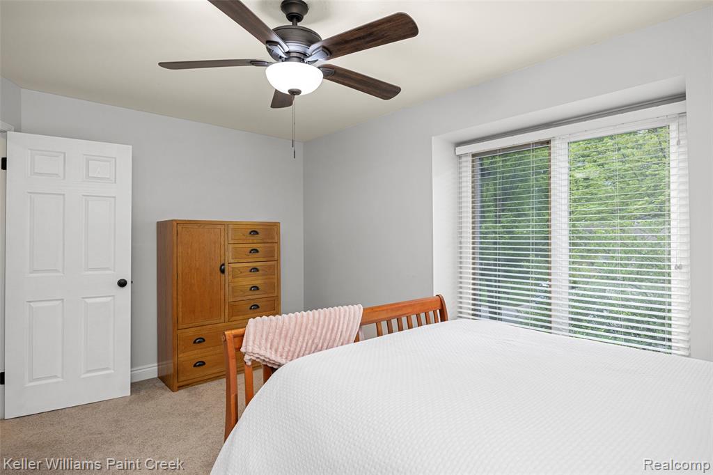 53362 Robinhood Drive, Shelby Twp, MI 48315 — Photo 28