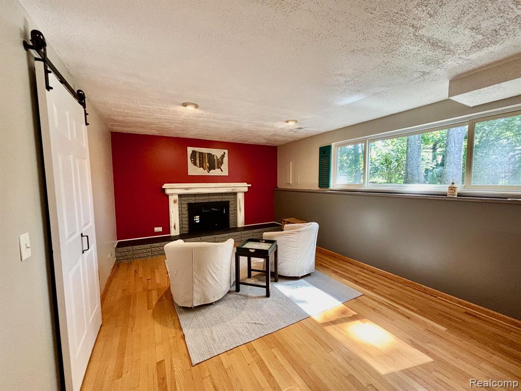 2880 Wareing Drive, Orion, MI — Photo 15