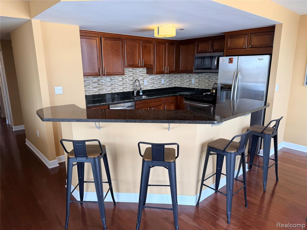 250 E Harbortown Drive, 1104, Detroit, MI 48207 — Photo 29