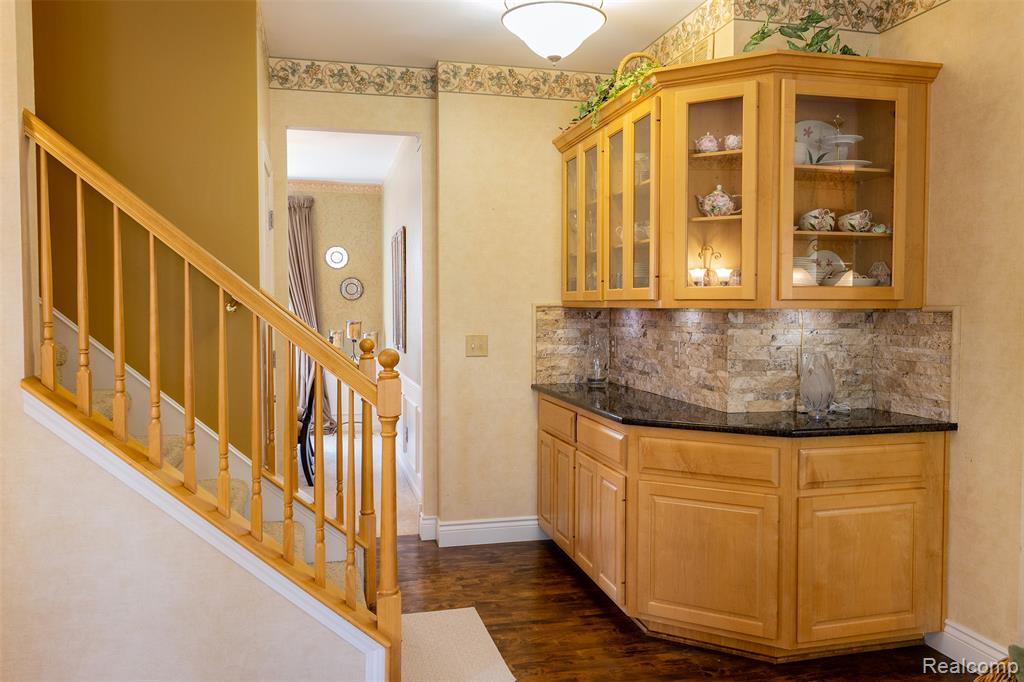 1408 Tulberry Circle, Rochester, MI 48306 — Photo 9