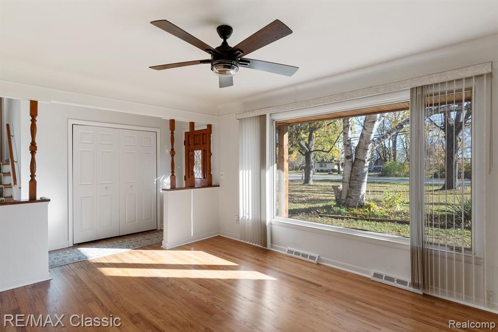5701 Livernois Road, Troy, MI 48098 — Photo 5
