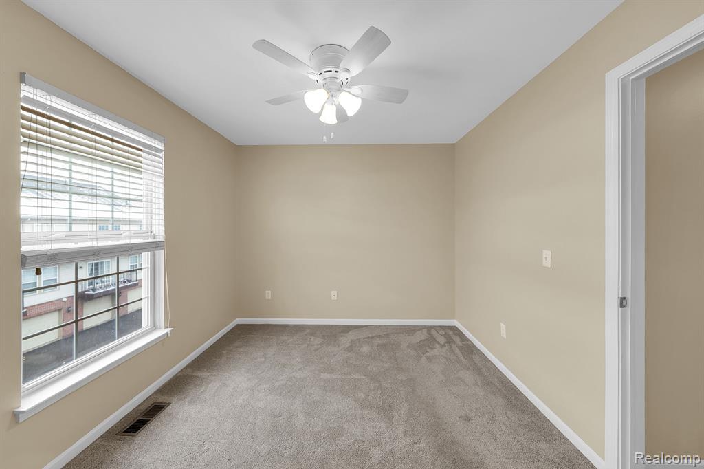 44730 GWINNETT Loop, Novi, MI — Photo 13