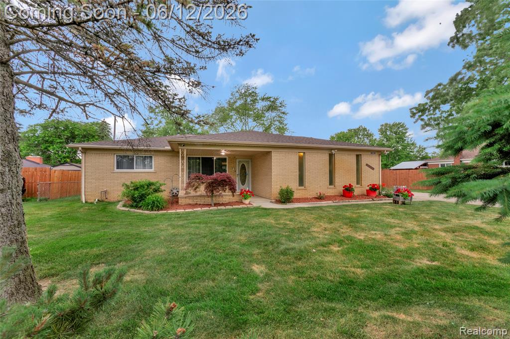 36539 Capper Drive, Clinton Twp, MI 48035 — Photo 3