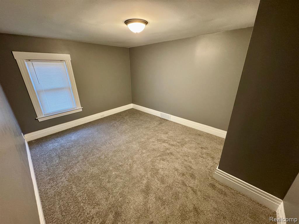 116 PINE Street, River Rouge, MI 48218 — Photo 17