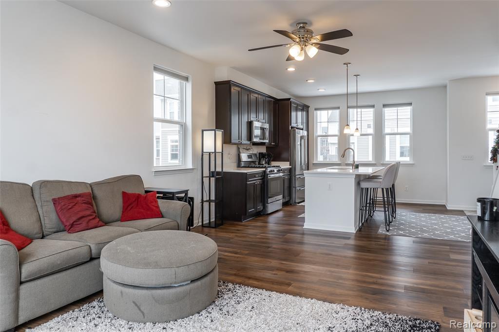 3217 Chambers W, 87, Wixom, MI 48393 — Photo 11