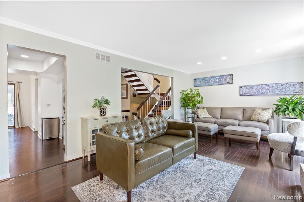 5305 Wright Way S, West Bloomfield, MI — Photo 4
