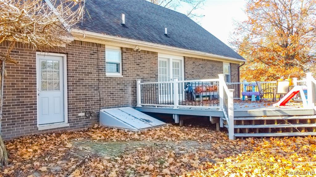 9459 Morrish Road, Swartz Creek, MI 48473 — Photo 7