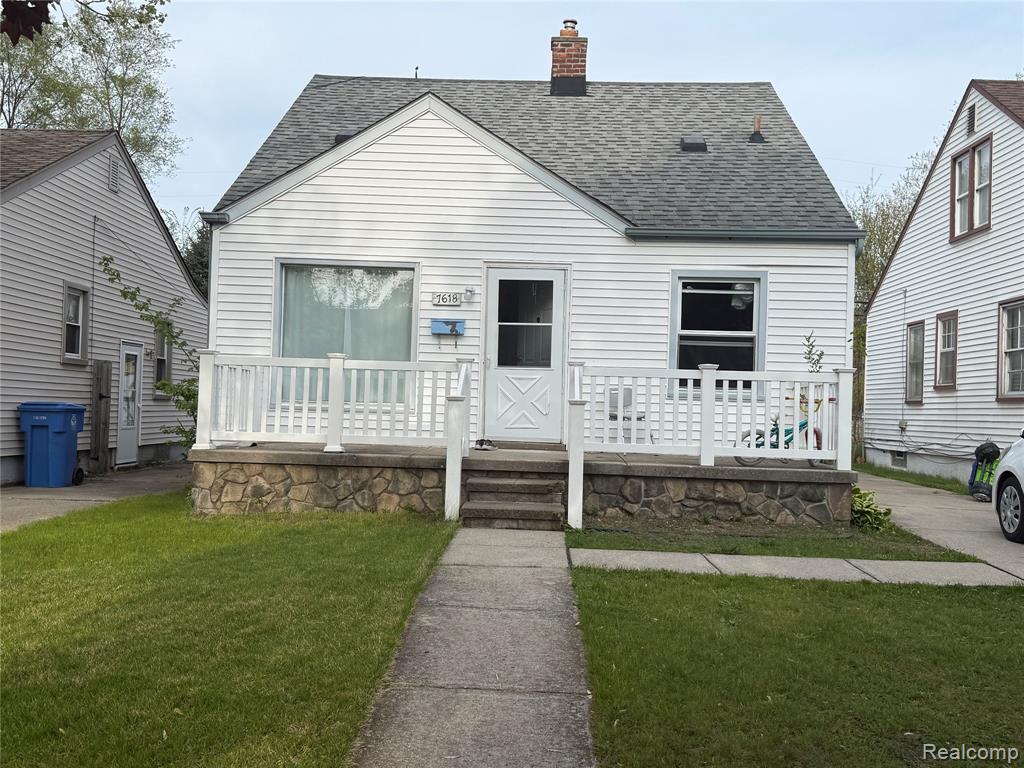 7618 Hazelton Street, Dearborn Heights, MI 48127 — front exterior