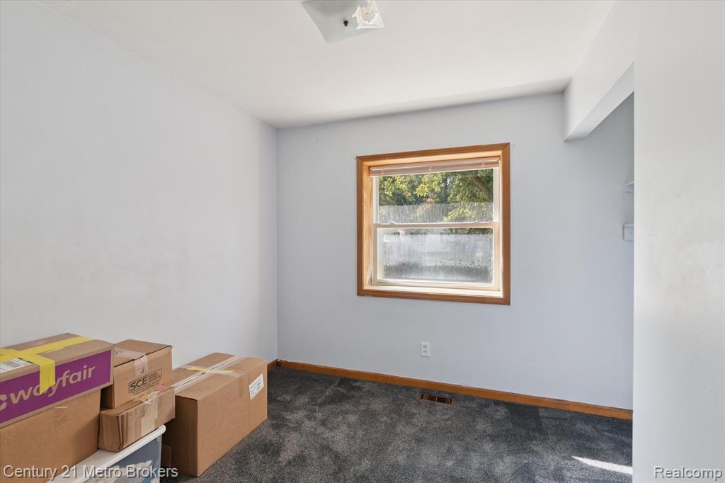 4213 Cabot Street, Portage, MI 49002 — Photo 22