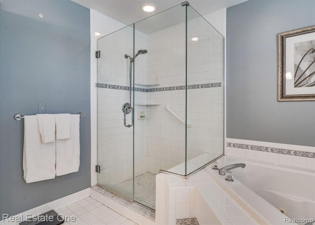 6894 LANCEWOOD, Shelby Twp, MI 48316 — Photo 30