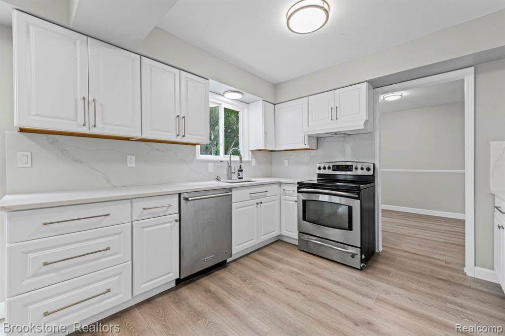 5652 Tequesta Drive, West Bloomfield, MI 48323 — Photo 20