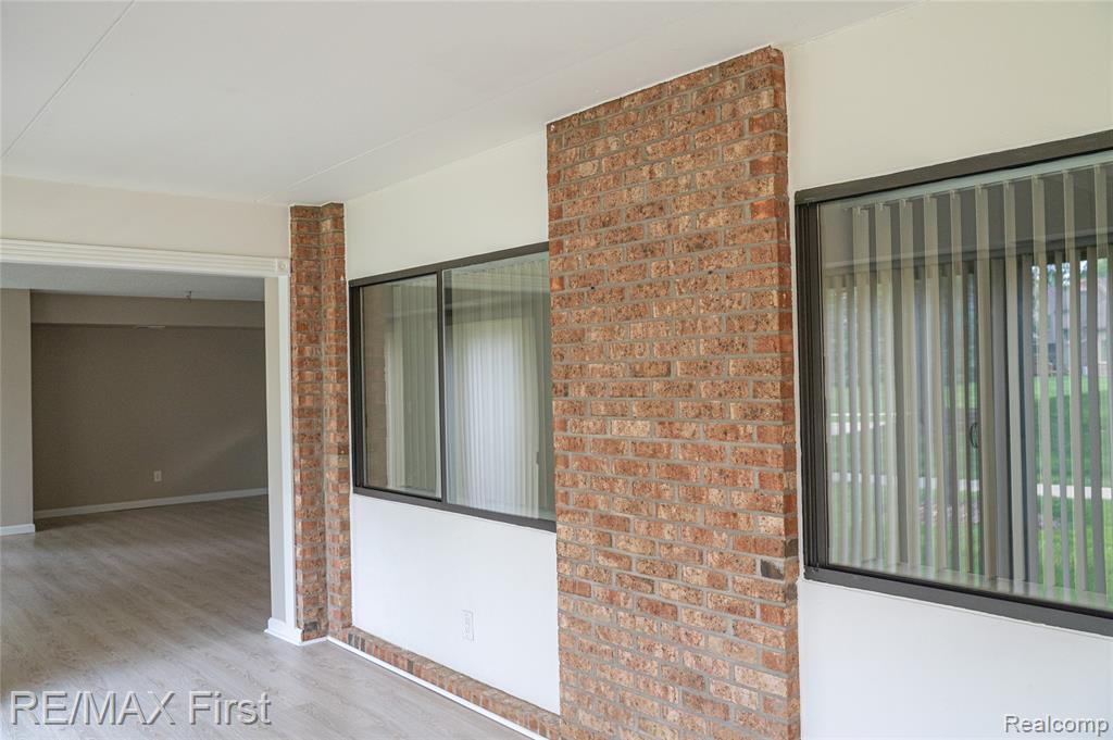 17865 University Park Drive, Livonia, MI 48152 — Photo 75