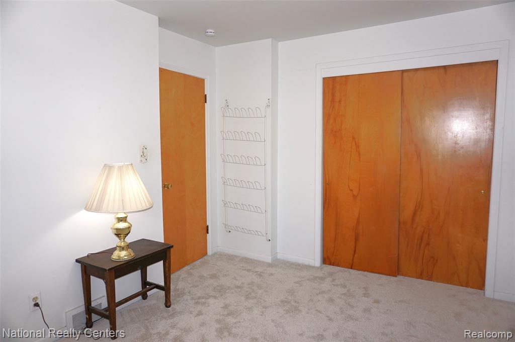 8563 Cavell Street, Westland, MI — Photo 18