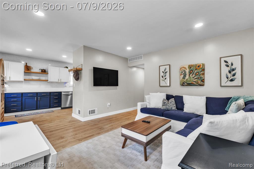 845 W Marshall Street, Ferndale, MI 48220 — Photo 10