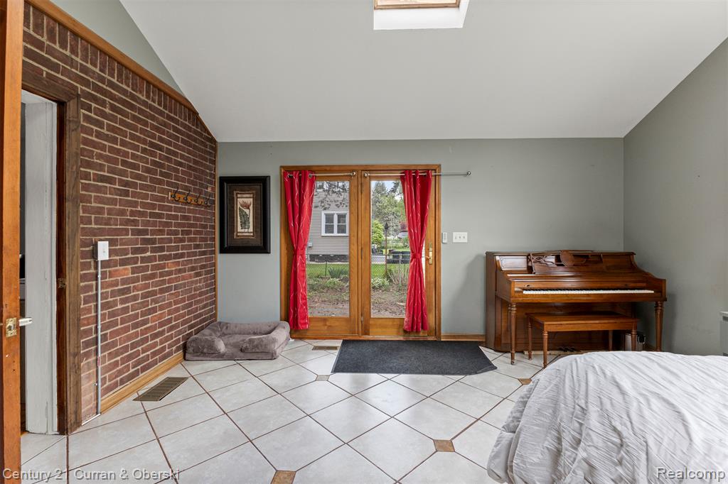 9616 Auburndale Street, Livonia, MI 48150 — Photo 30