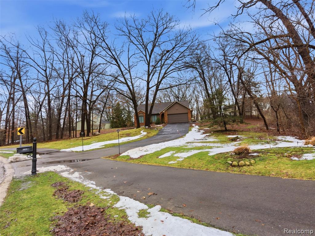 4495 Maybee Road, Lake Orion, MI — Photo 55