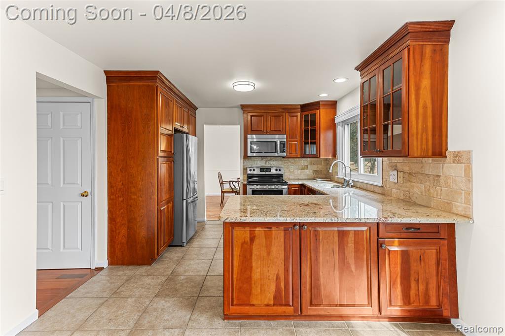 800 Ravine Terrace Drive, Rochester Hills, MI 48307 — Photo 49