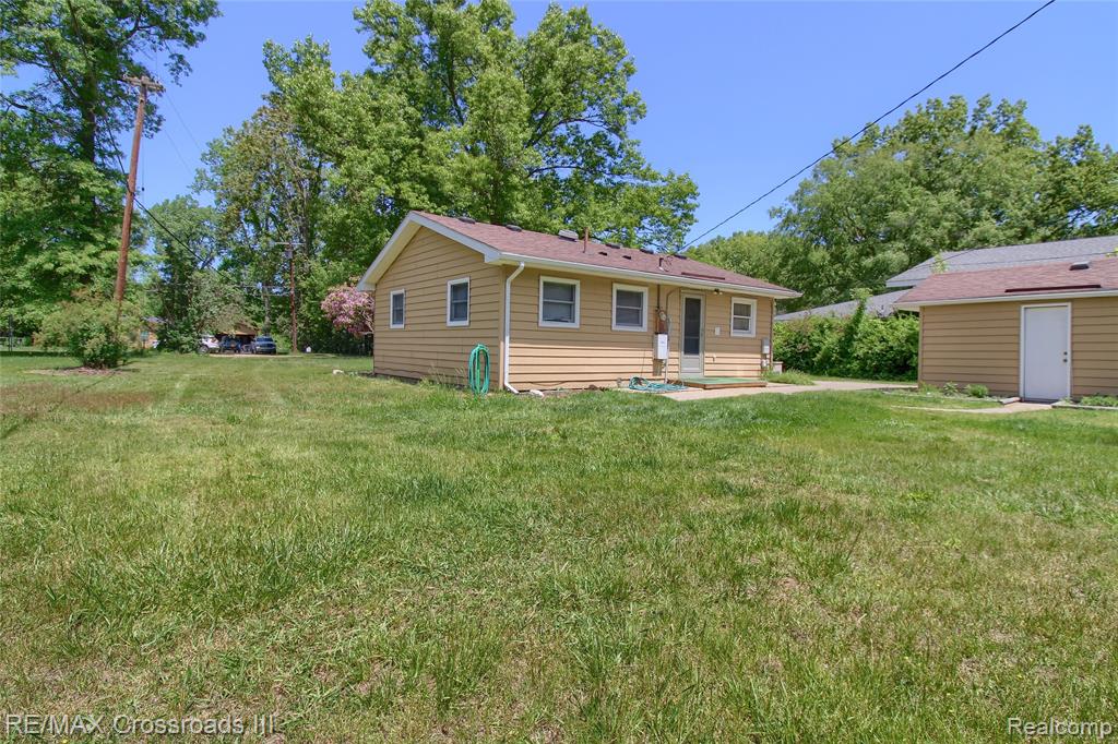 41509 RIGGS Road, Van Buren, MI 48111 — Photo 20