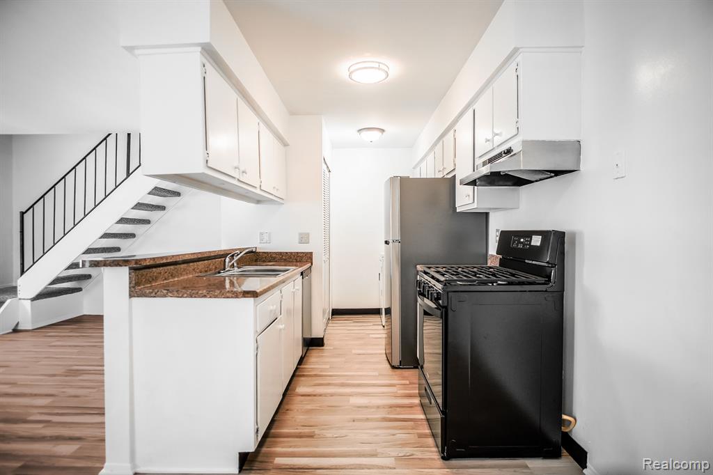 1549 WINGATE Boulevard, Ypsilanti, MI 48198 — Photo 4