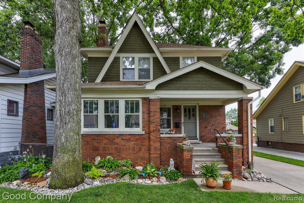 714 W HAZELHURST Street, Ferndale, MI 48220 — Photo 32