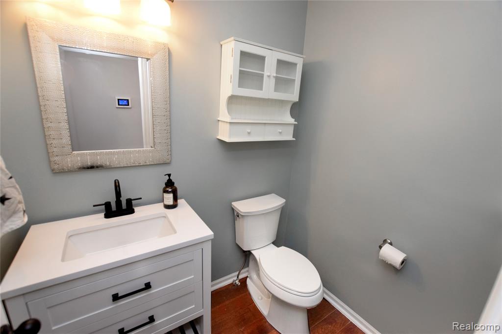 910 3rd Street, Fenton, MI 48430 — Photo 11